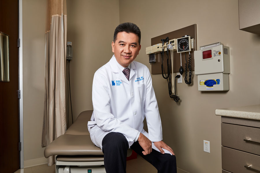 portrait photo of Dr. Tony Lin in an exam room.